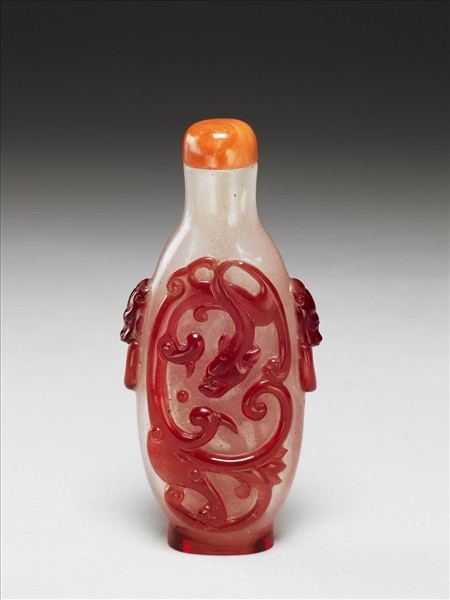 霏雪地套紅玻璃龍鳳紋鼻煙壺