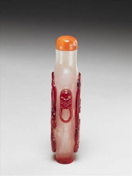 霏雪地套紅玻璃龍鳳紋鼻煙壺