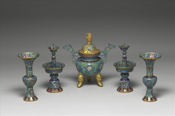 掐絲琺瑯觚形瓶（五供）