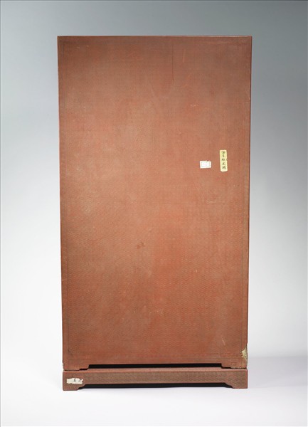 剔紅雲龍紋長方櫃