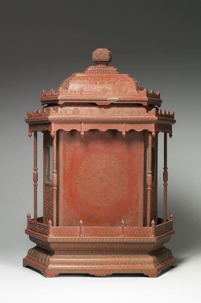 剔紅漢式亭閣形龕-內供木雕金漆無量壽佛