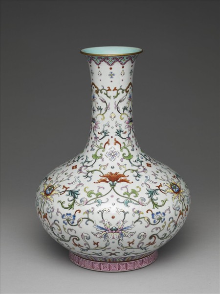 洋彩花卉紋長頸瓶