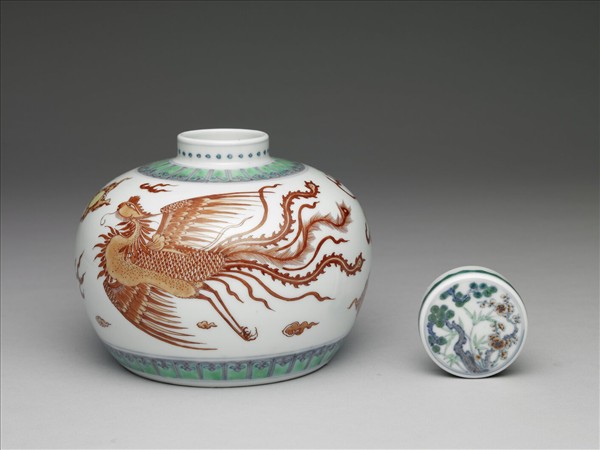五彩紅龍鳳紋蓋罐