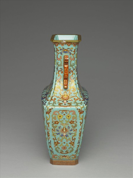 綠地錦上添花雙耳四方瓶