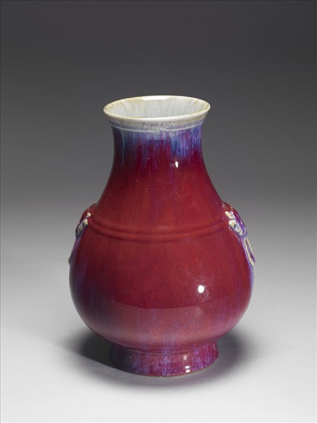 爐鈞釉獸耳暗環壺