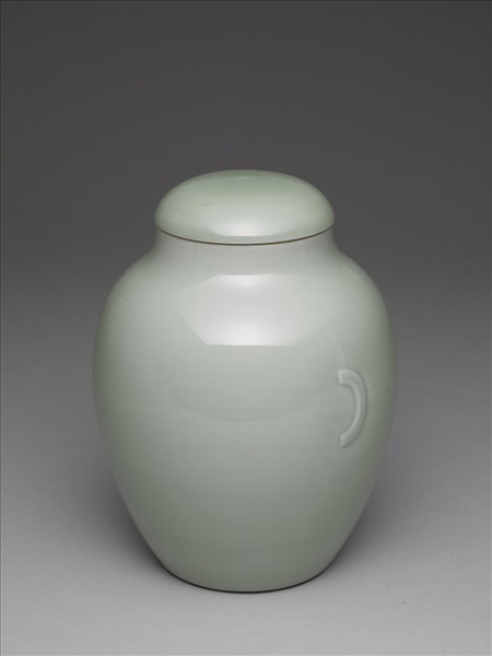 冬青釉蓋罐