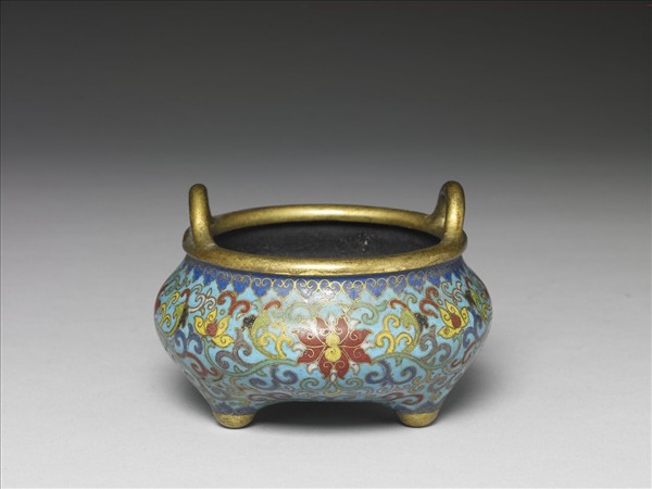 掐絲琺瑯爐