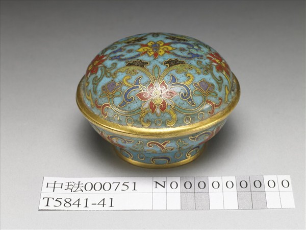 掐絲琺瑯盒