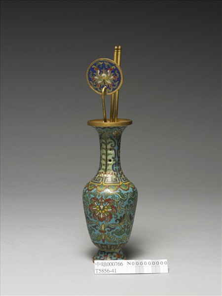 掐絲琺瑯瓶