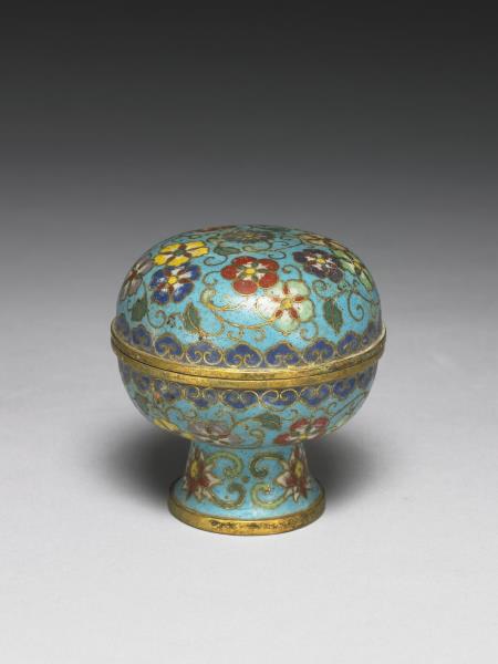 掐絲琺瑯花卉紋高足盒