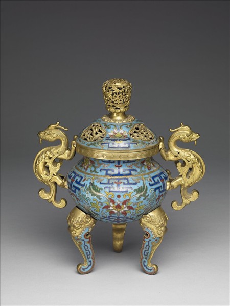掐絲琺瑯螭耳番蓮紋爐