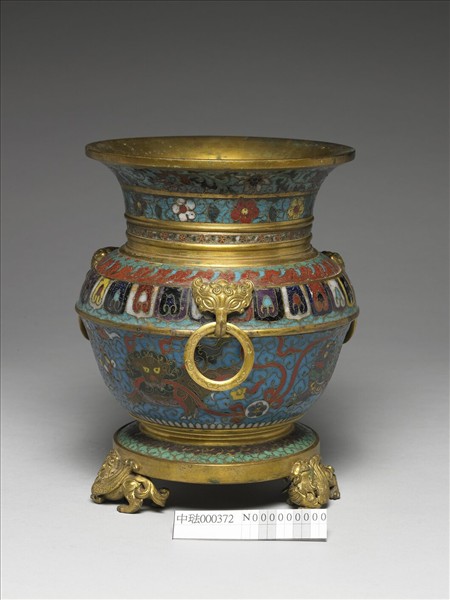 掐絲琺瑯獸面三環撇口瓶