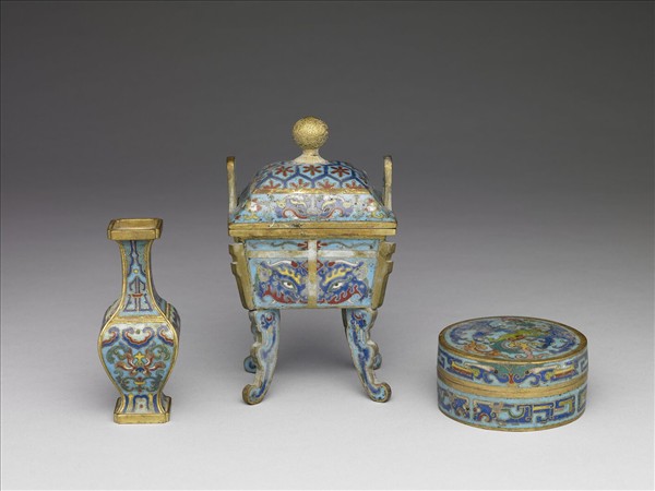 掐絲琺瑯獸面紋爐