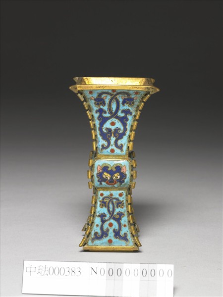 掐絲琺瑯獸面紋瓶