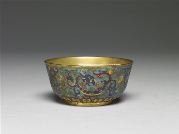 掐絲琺瑯夔龍碗