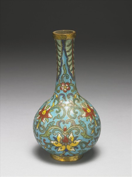 掐絲琺瑯瓶