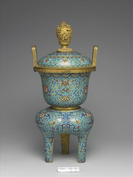 掐絲琺瑯三足鼎