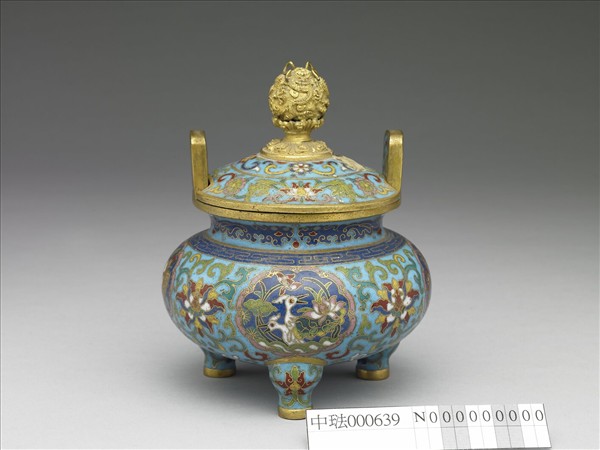 掐絲琺瑯花鳥紋爐