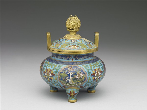 掐絲琺瑯花鳥紋爐