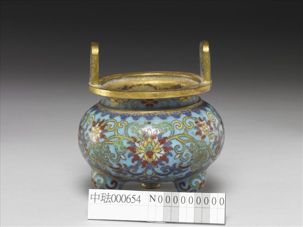 掐絲琺瑯花卉紋爐