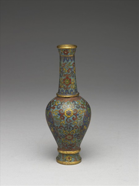 掐絲琺瑯瓶