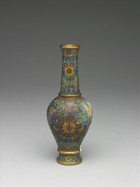 掐絲琺瑯瓶