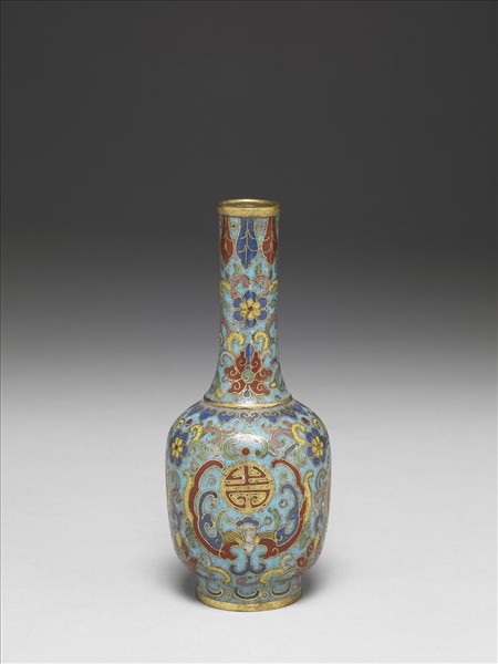 掐絲琺瑯瓶