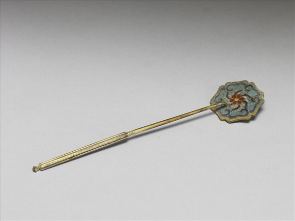 掐絲琺瑯花形銅鏟