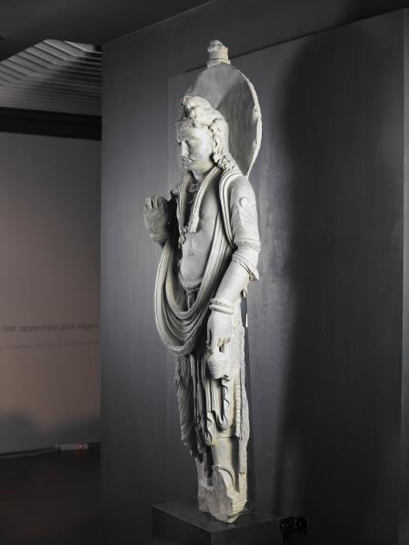 犍陀羅石雕彌勒菩薩立像