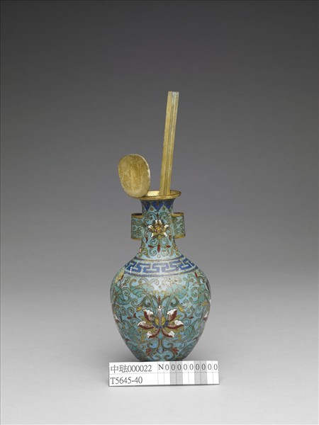 掐絲琺瑯瓶
