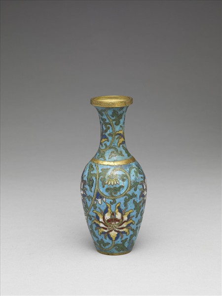 掐絲琺瑯瓶