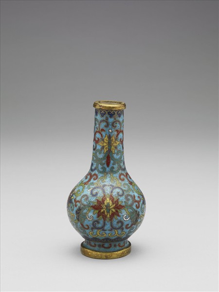 掐絲琺瑯瓶