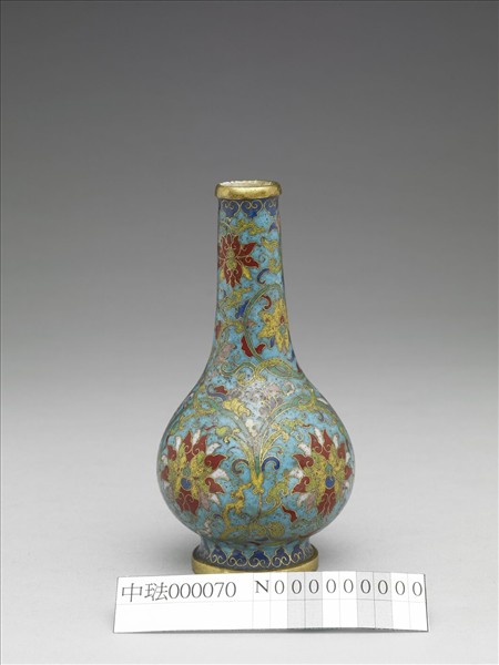 掐絲琺瑯瓶