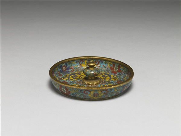 掐絲琺瑯番蓮紋香插