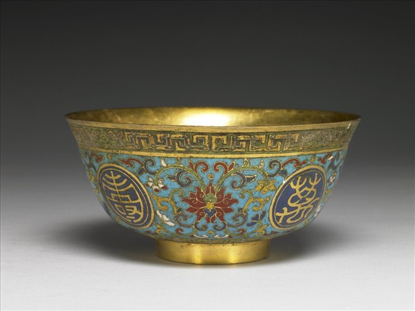 掐絲琺瑯萬壽無疆碗