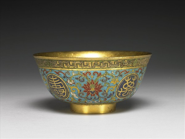 掐絲琺瑯萬壽無疆碗