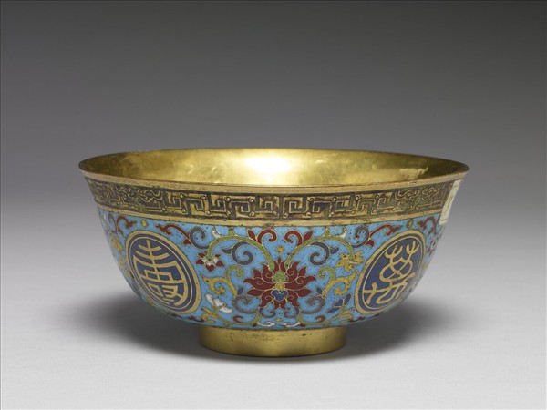 掐絲琺瑯萬壽無疆碗