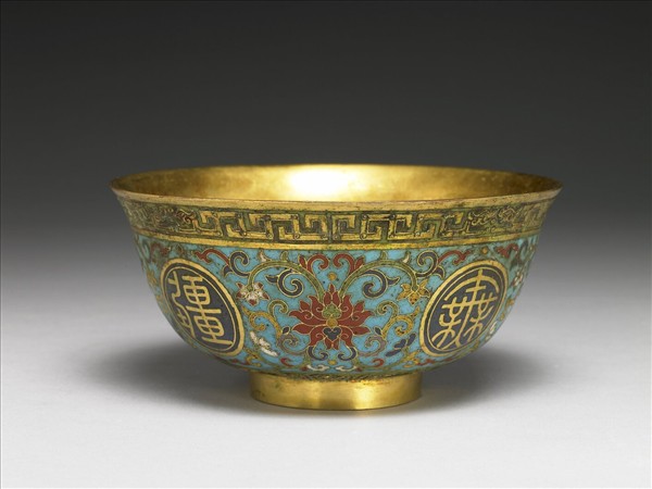 掐絲琺瑯萬壽無疆碗