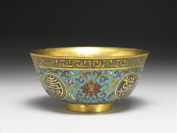 掐絲琺瑯萬壽無疆碗