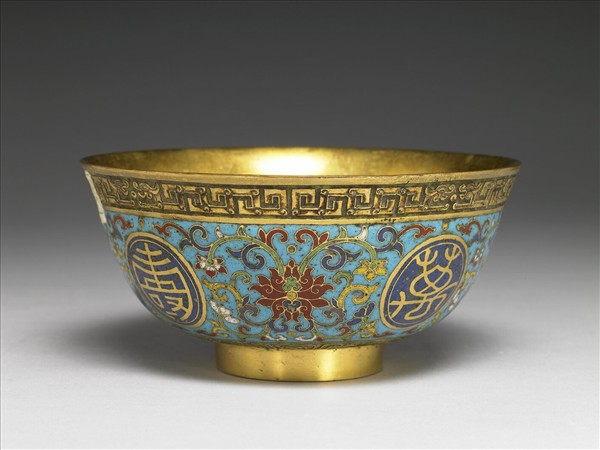 掐絲琺瑯萬壽無疆碗