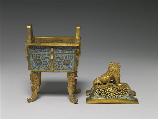 掐絲琺瑯獸面紋方鼎式爐