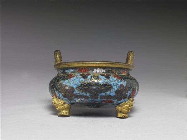 掐絲琺瑯葡萄紋爐