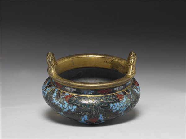 掐絲琺瑯葡萄紋爐