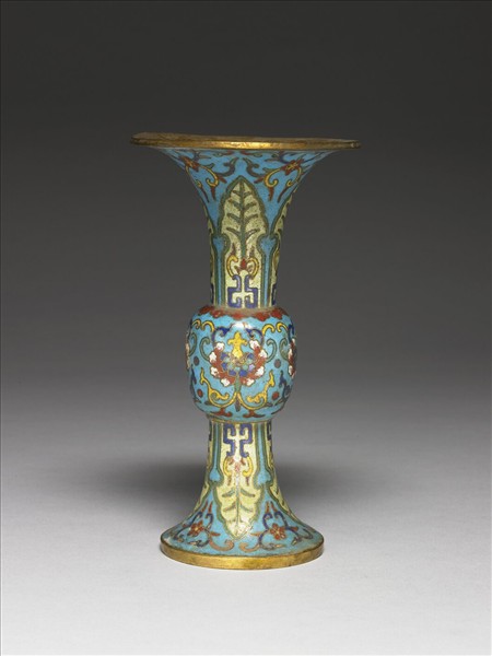 掐絲琺瑯觚形瓶