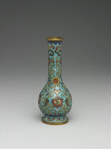掐絲琺瑯瓶