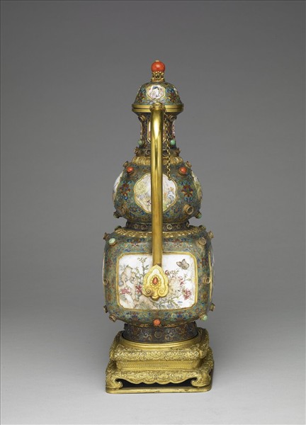 銅胎畫琺瑯西洋人物執壺