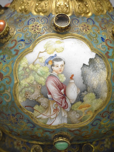 銅胎畫琺瑯西洋人物執壺