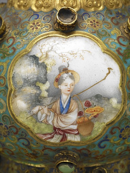 銅胎畫琺瑯西洋人物執壺