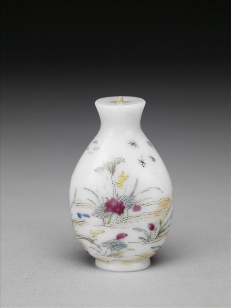 玻璃花卉鼻煙壺