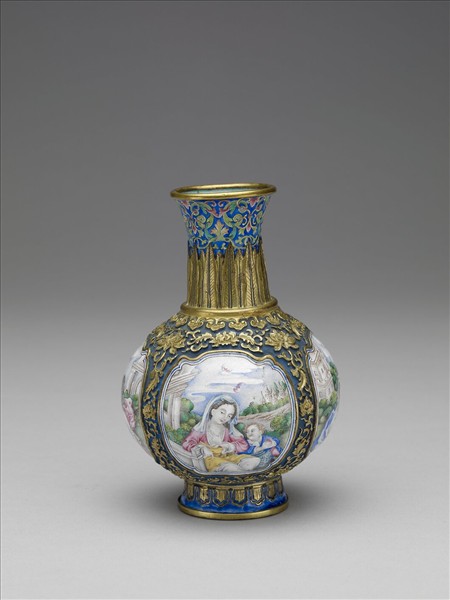 銅胎內填琺瑯西洋人物圖瓶